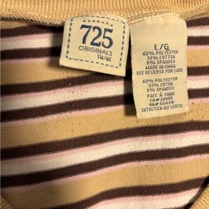 Vintage 725 Originals Walmart Half Crop Tee